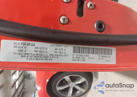 2018 Dodge Challenger Sxt z USA, uszkodzony, nr VIN 2C3CDZAG3JH120605